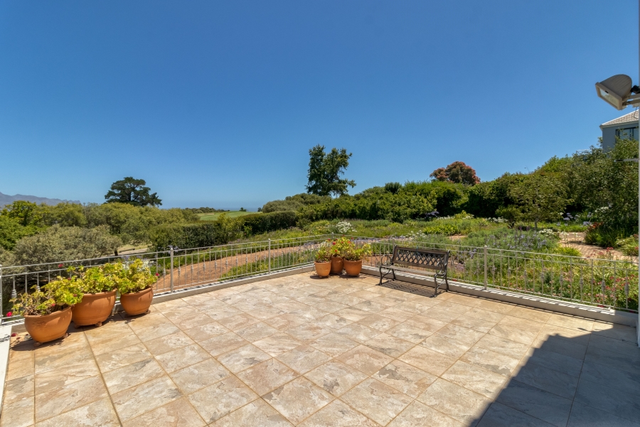 3 Bedroom Property for Sale in Erinvale Golf Estate Western Cape